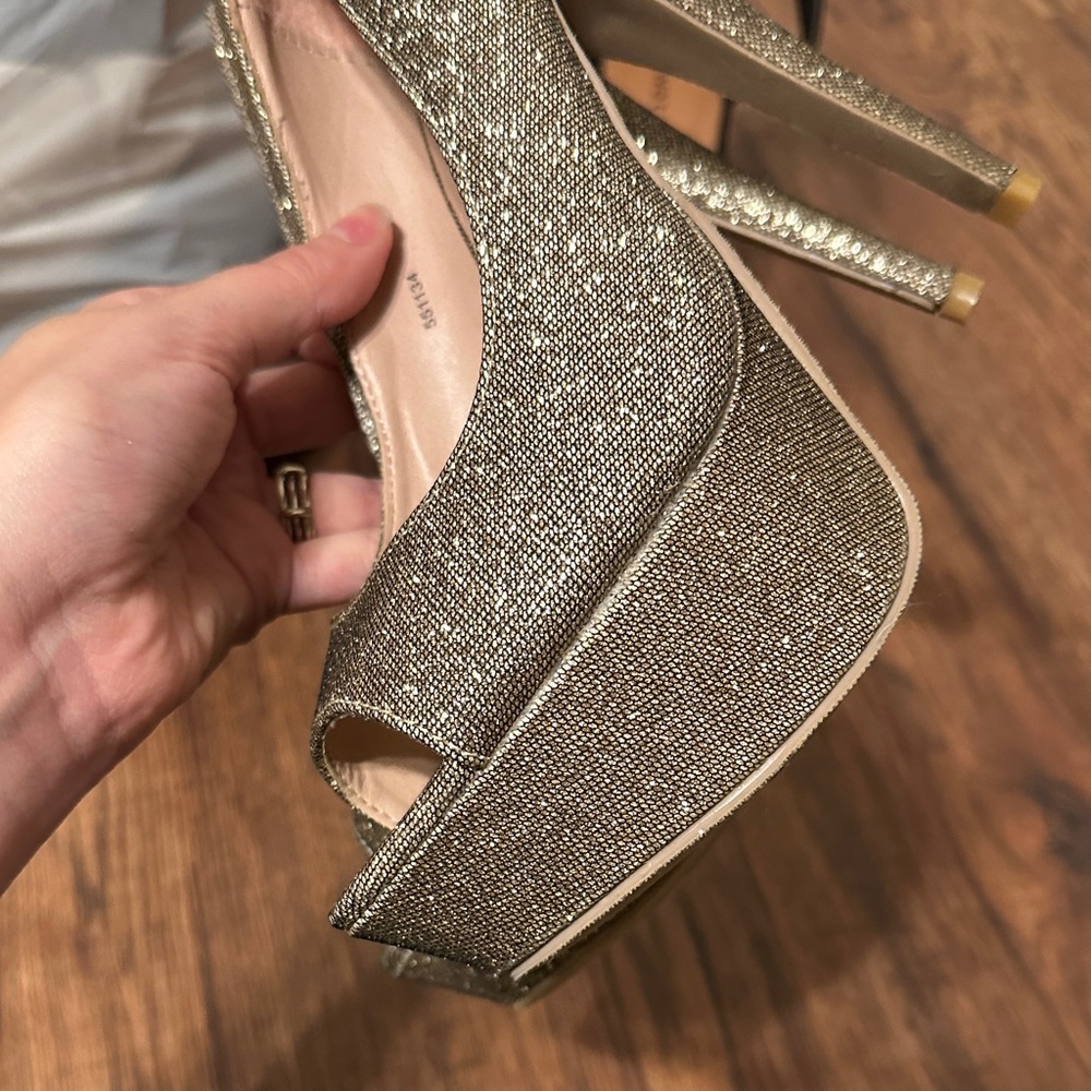Charlotte Russe Gold Glitter Peep Toe Stiletto Heels - Picture 5 of 7